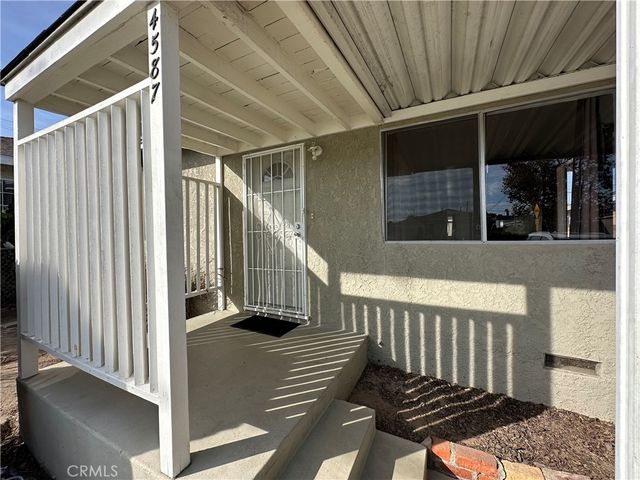 4587 W 142nd Street, Hawthorne, CA 90250