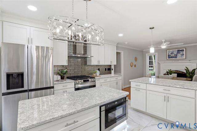 9806 Old Cannon Rd, North Chesterfield, VA 23237
