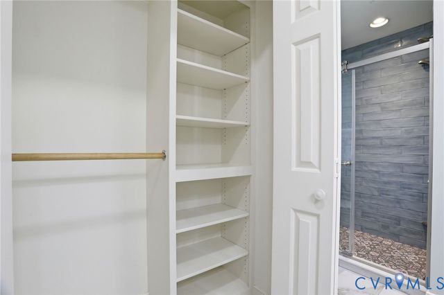 9806 Old Cannon Rd, North Chesterfield, VA 23237