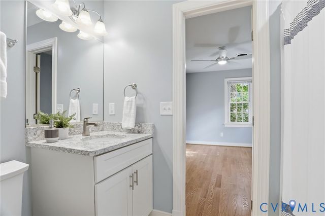 9806 Old Cannon Rd, North Chesterfield, VA 23237