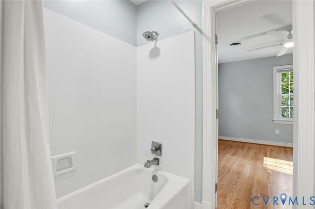 9806 Old Cannon Rd, North Chesterfield, VA 23237