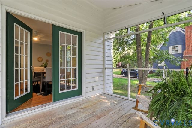 9806 Old Cannon Rd, North Chesterfield, VA 23237