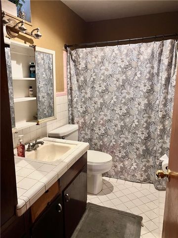 3341 Casa Rosa Dr, Corpus Christi, TX 78411