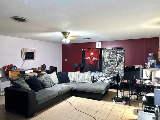 3341 Casa Rosa Dr, Corpus Christi, TX 78411