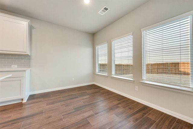 1544 Twin Forks Drive, Saginaw, TX 76179