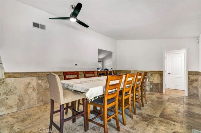 15442 Eiffel, Irvine, CA 92604