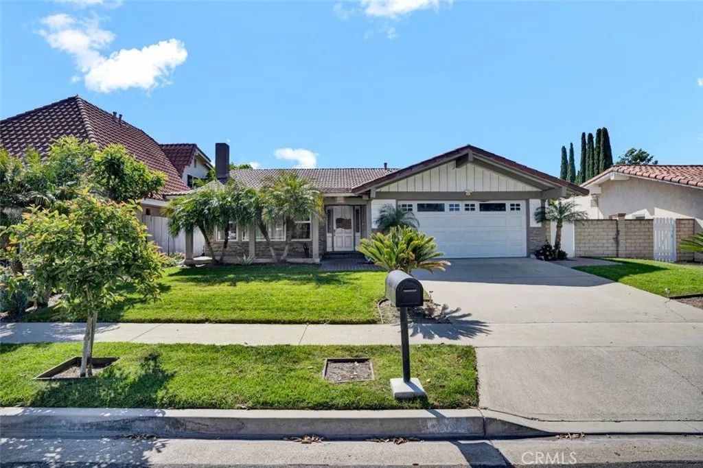 15442 Eiffel, Irvine, CA 92604