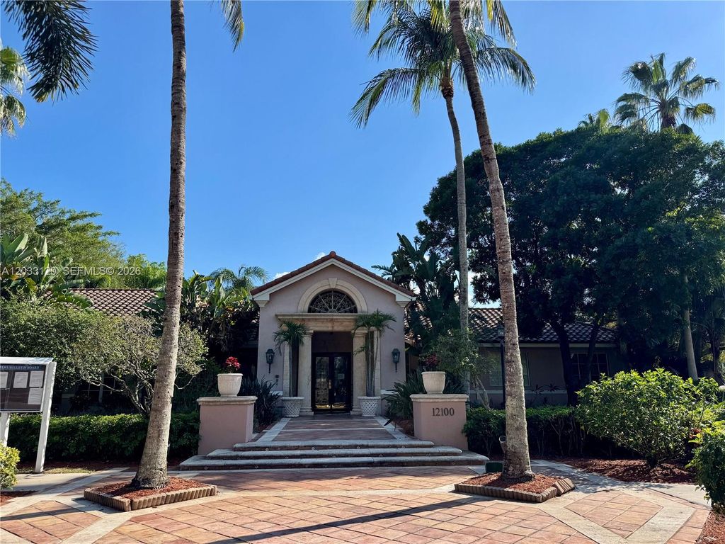 12142 Saint Andrews Pl 107, Miramar, FL 33025