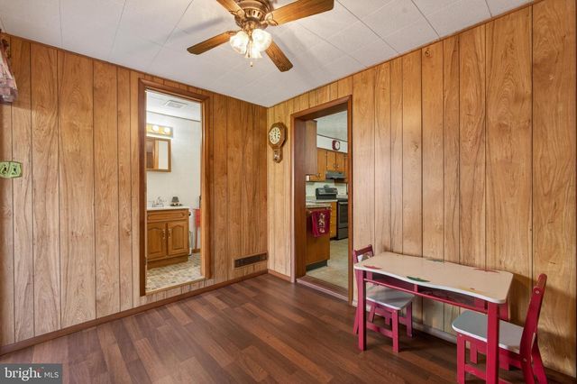 135 S WASHINGTON ST, Boyertown, PA 19512