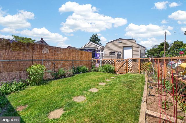 135 S WASHINGTON ST, Boyertown, PA 19512