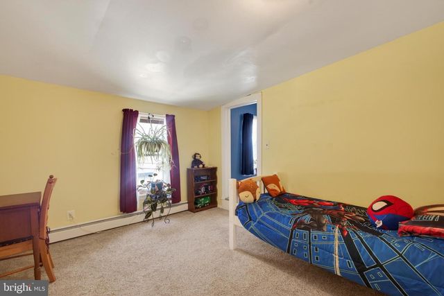 135 S WASHINGTON ST, Boyertown, PA 19512