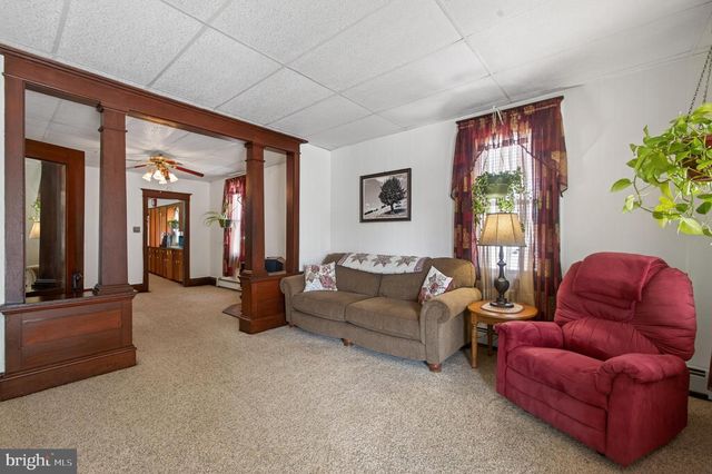 135 S WASHINGTON ST, Boyertown, PA 19512