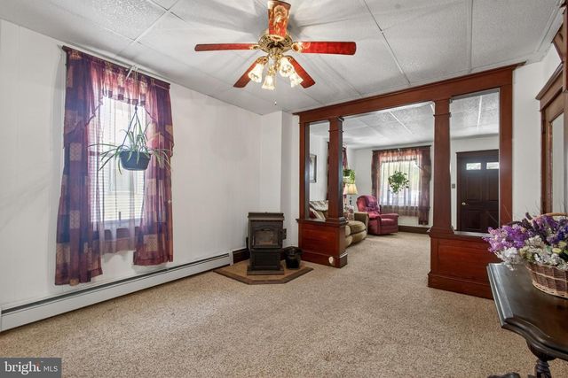 135 S WASHINGTON ST, Boyertown, PA 19512