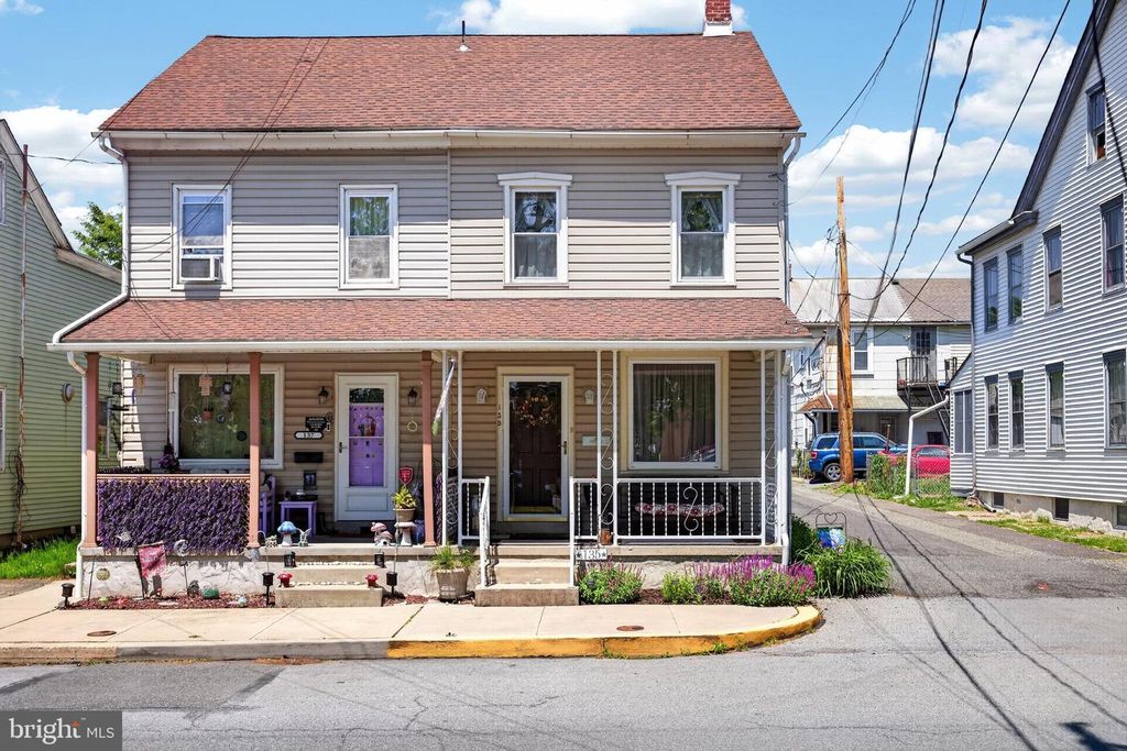 135 S WASHINGTON ST, Boyertown, PA 19512