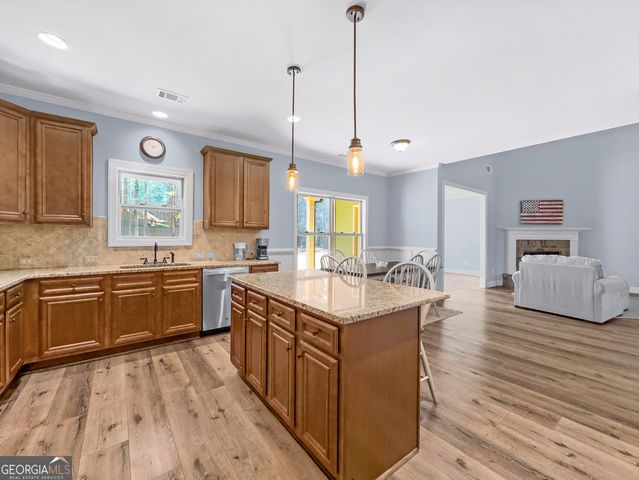 328 Cinnamon Bark Pass, Locust Grove, GA 30248