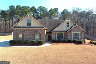 328 Cinnamon Bark Pass, Locust Grove, GA 30248