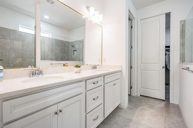 9405 IBIS GROVE BOULEVARD, Wesley Chapel, FL 33545