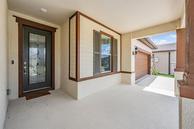 9405 IBIS GROVE BOULEVARD, Wesley Chapel, FL 33545