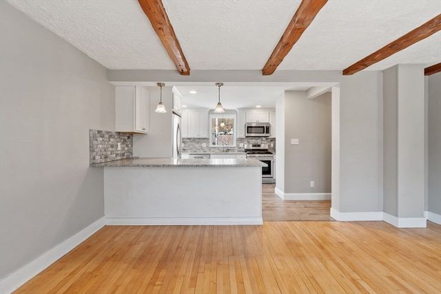 44 Dexter Street, Peabody, MA 01960