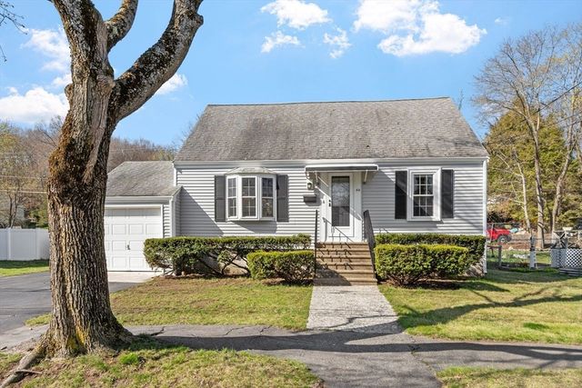 44 Dexter Street, Peabody, MA 01960