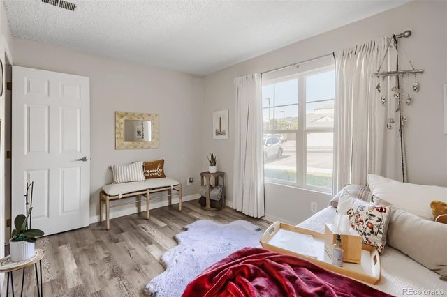 12093 W Cross Drive 107, Littleton, CO 80127