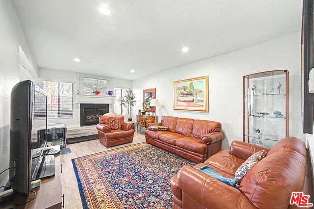 91 Helecho Court, Thousand Oaks, CA 91362