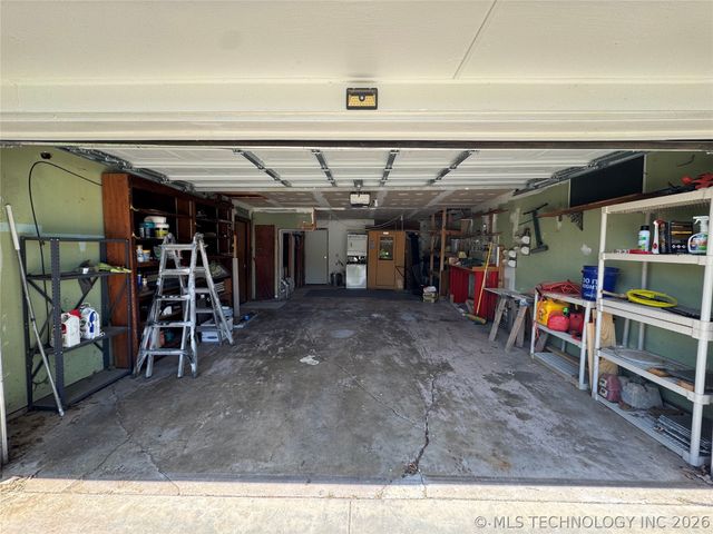 672 N 28th West Place, Tulsa, OK 74127