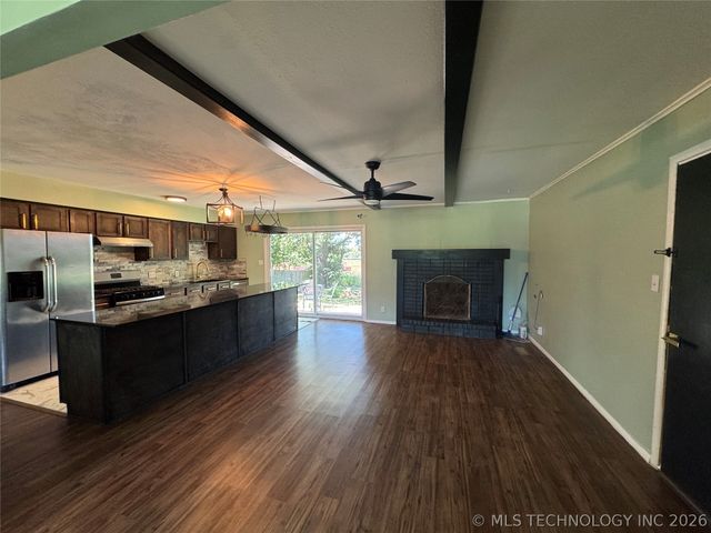 672 N 28th West Place, Tulsa, OK 74127