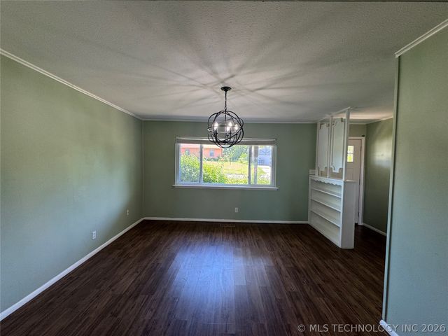 672 N 28th West Place, Tulsa, OK 74127