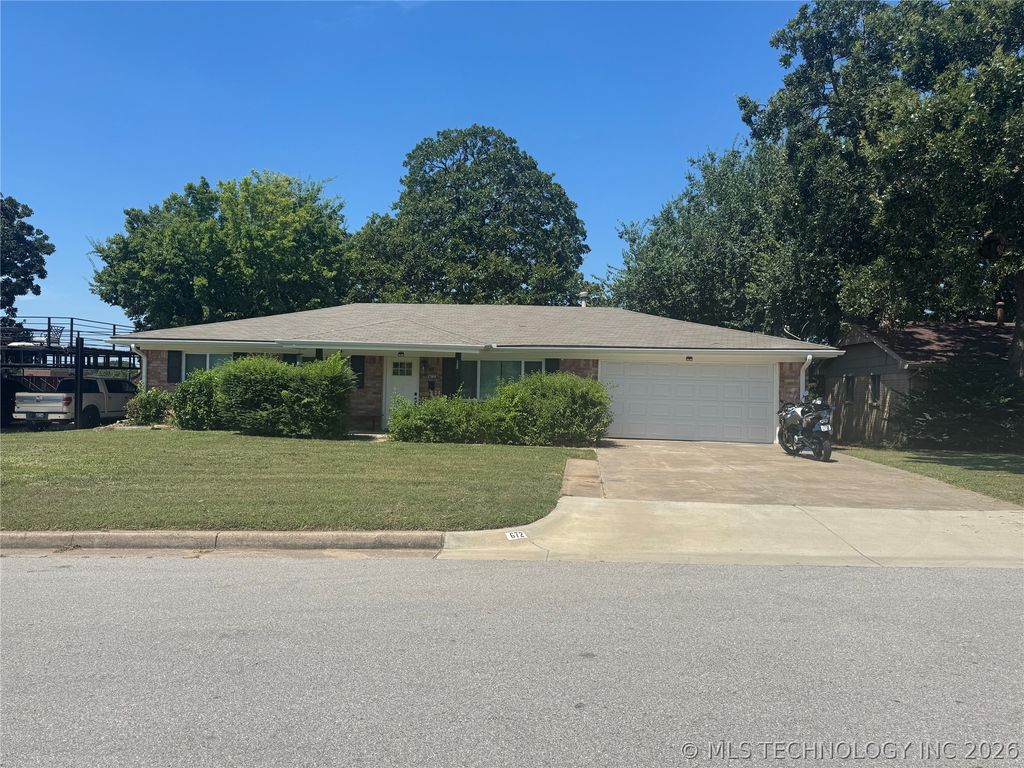 672 N 28th West Place, Tulsa, OK 74127