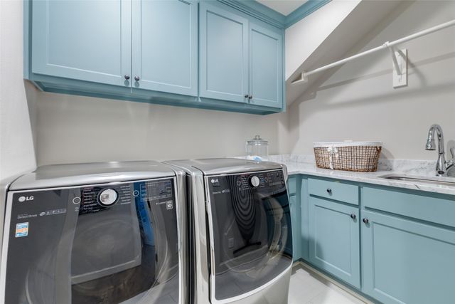 6908 Lakeshore Drive, Dallas, TX 75214