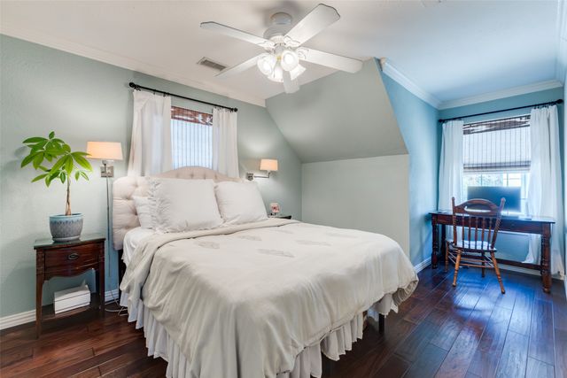 6908 Lakeshore Drive, Dallas, TX 75214