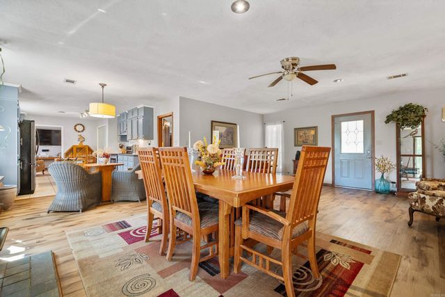209 Fortress Lane, Hot Springs, AR 71913