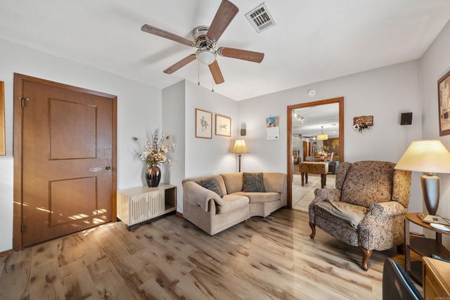 209 Fortress Lane, Hot Springs, AR 71913