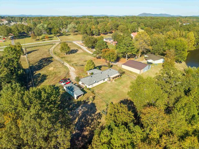 209 Fortress Lane, Hot Springs, AR 71913