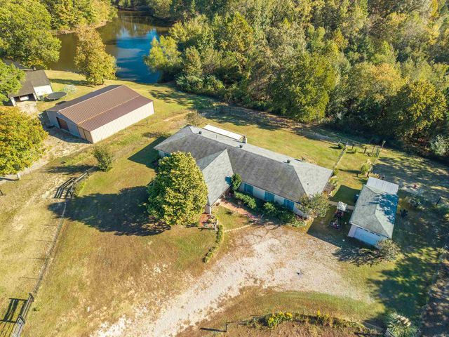 209 Fortress Lane, Hot Springs, AR 71913