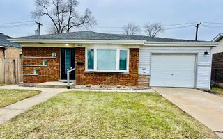 7808 Central Avenue, Burbank, IL 60459
