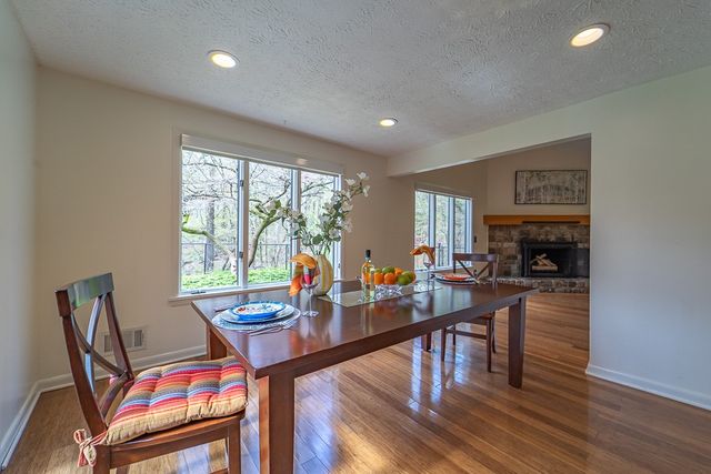 182 Park Rd Road, Perinton, NY 14534