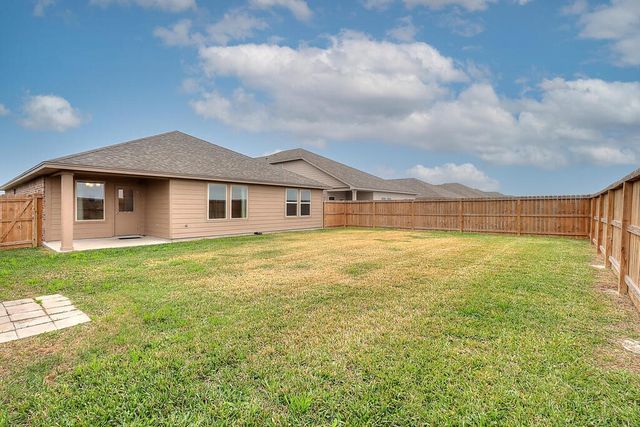 1330 Trent Park, Corpus Christi, TX 78415