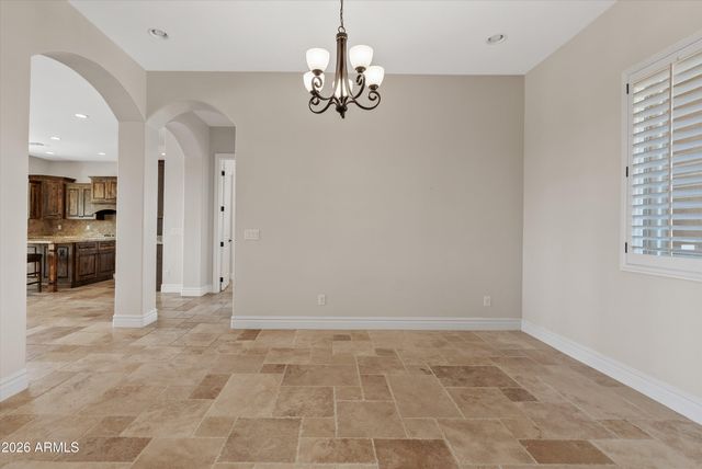 1913 W Laurie Lane, San Tan Valley, AZ 85144