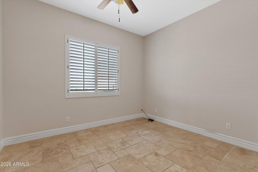 Image 31 of property listing at 1913 W Laurie Lane, San Tan Valley, AZ 85144