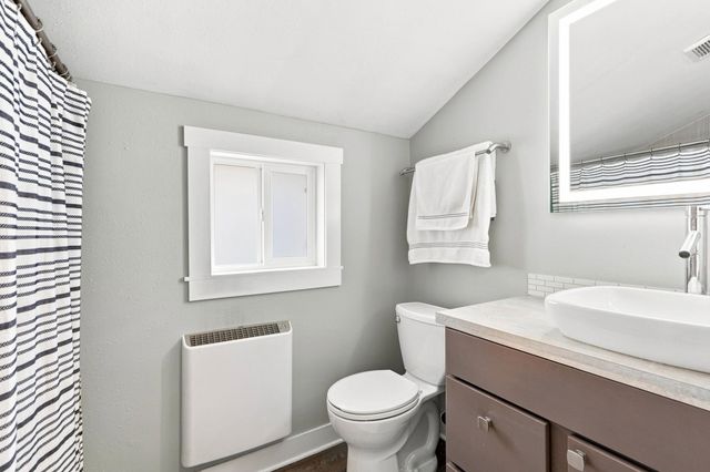 907 E 30th Ave, Spokane, WA 99203