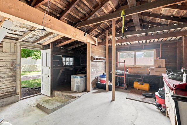 907 E 30th Ave, Spokane, WA 99203