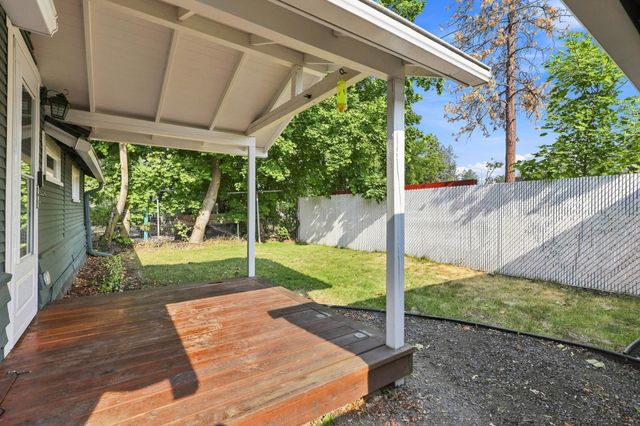 907 E 30th Ave, Spokane, WA 99203