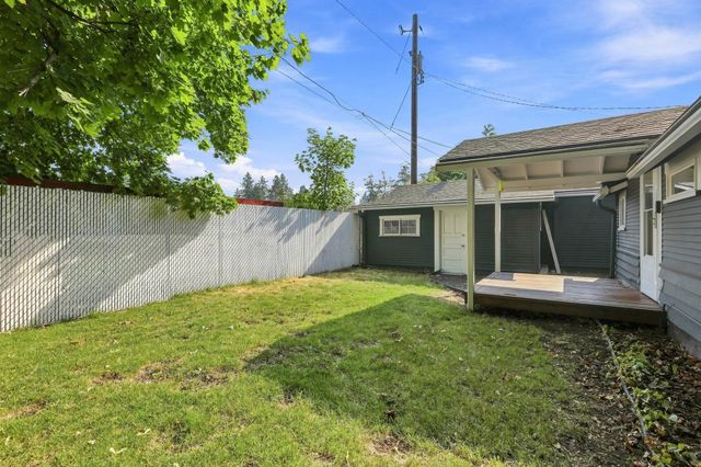 907 E 30th Ave, Spokane, WA 99203