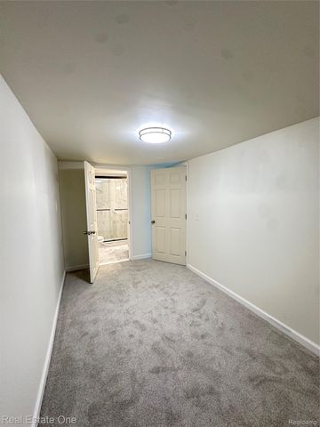 4348 Martin, Warren, MI 48092