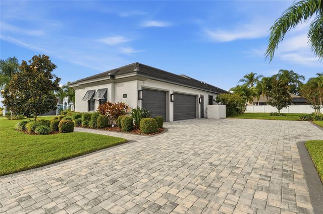 4462 EMERALD PALMS LANE, Winter Haven, FL 33884