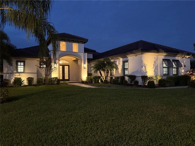 4462 EMERALD PALMS LANE, Winter Haven, FL 33884