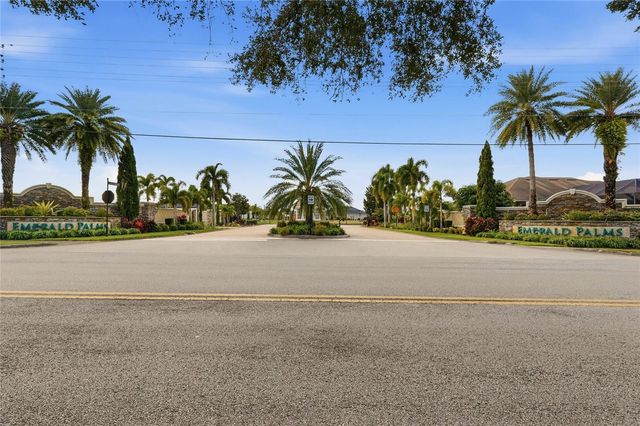 4462 EMERALD PALMS LANE, Winter Haven, FL 33884