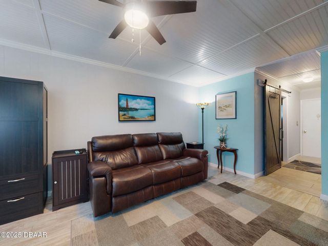 335 N Causeway Apt E5, New Smyrna Beach, FL 32169